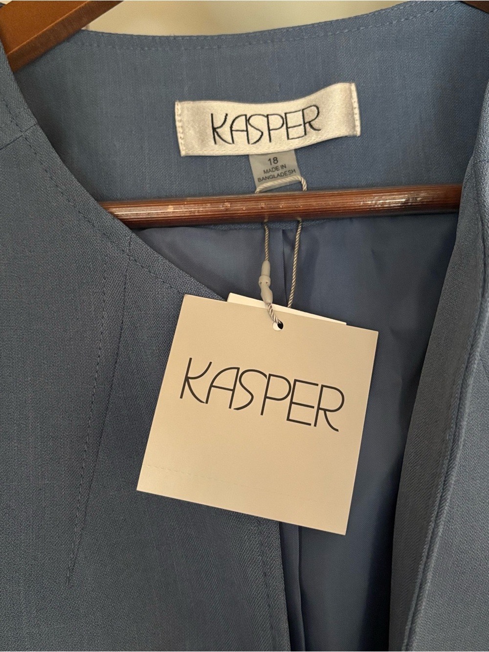 Kasper Blazer: brand new! - Picture 4 of 7